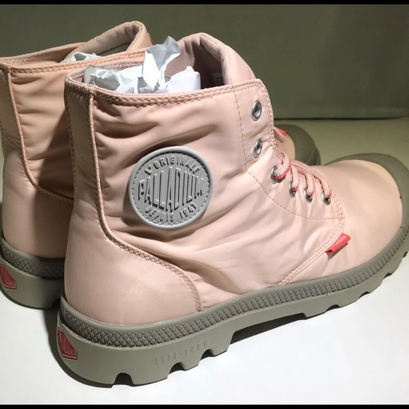 Palladium Boots - Picture 2 of 5